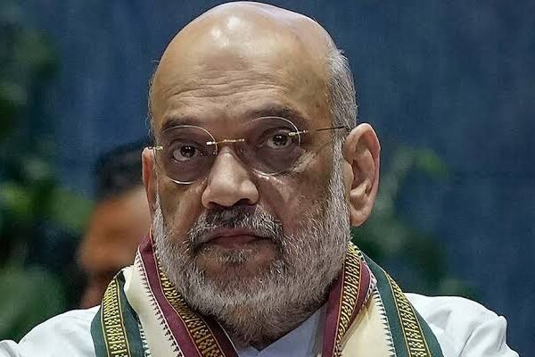 रांची आ रहे हैं गृह मंत्री अमित शाह, कई राज्यों के मुख्यमंत्रियों के साथ करेंगे बैठक