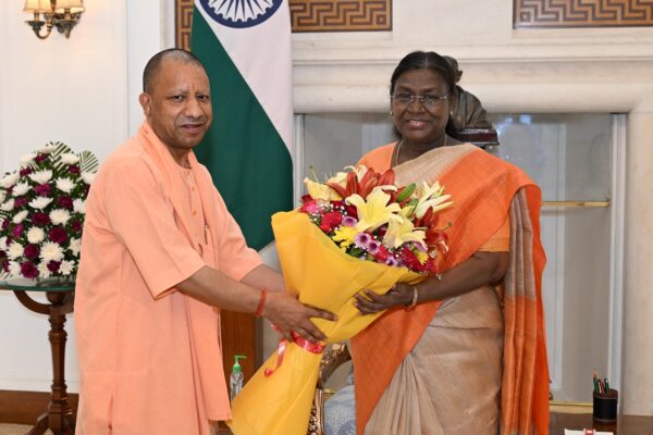 राष्ट्रपति द्रौपदी मुर्मू का 67वां जन्मदिन, देश भर से मिल रही बधाई संदेश