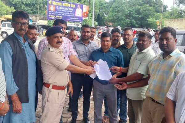 हजारीबाग के आदिवासी समाज की कड़ी निंदा: सिद्धू-कान्हू और के.पी सहाय की प्रतिमा तोड़ने की घटना पर जल्द हो कार्रवाई